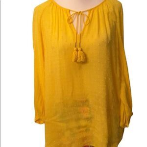 Merona Super cute blouse! I 💛 yellow!